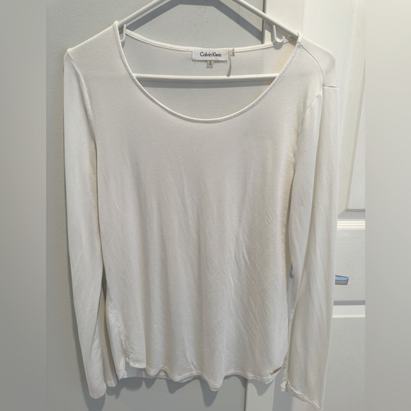 Calvin Klein Tops - Calvin Klein Long Sleeve White Tee, size M
